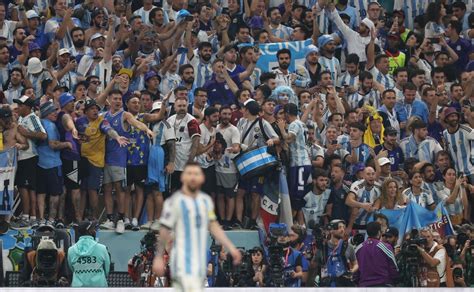 Canto Racista De Hinchas Argentinos Anticip La Final Con Francia