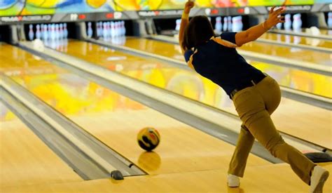 Comment Lancer Une Boule De Bowling B