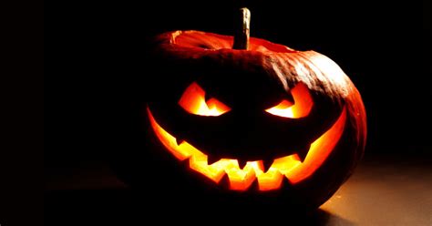 Qual é a origem do Halloween Veja significado história e fotos