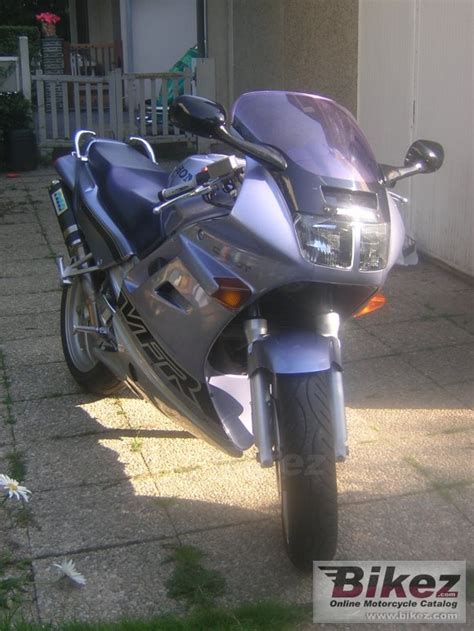 Honda VFR 750 F Gallery