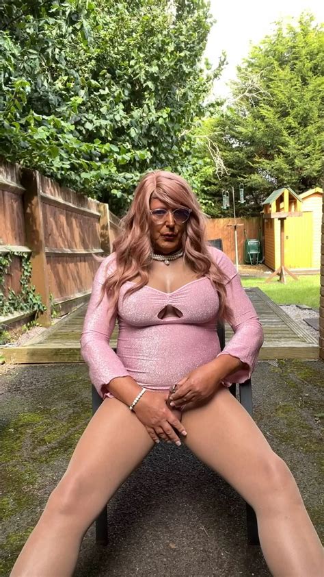 Sexy Crossdresser Kellycd In Pink Sparkly Dress Heels Nude Pics