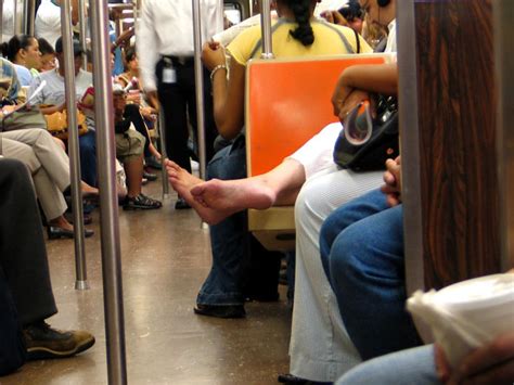 Imbies Peekaboo Its Subway Feet