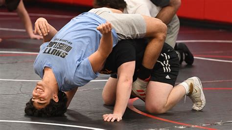 Metro Detroit high school wrestling: Romeo, Dakota brace for showdown