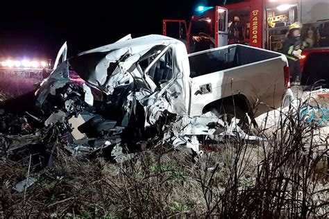 Murió El Conductor De La Camioneta Que Chocó Anoche Con Un Camión Entre