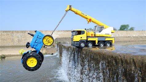 Ford Tractor Accident Village River Pulling Out Crane Liebherr Tata