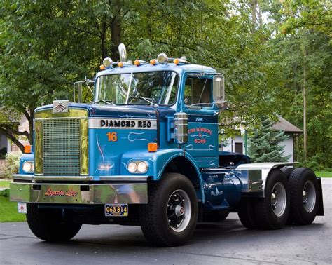 Diamond Reo Trucks Big Rig Trucks Old Trucks