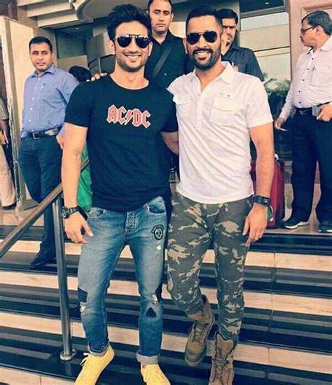 Real And Reel Dhoni So Cute Sushant Singh Ms Dhoni Photos Ms