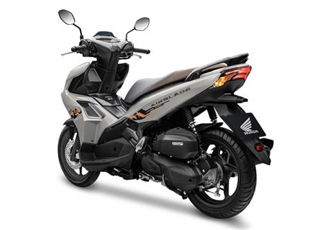 Xe Ga Th Thao Cho Nam Ch N Honda Vario Hay Honda Airblade