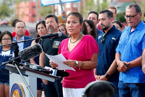 Trump is in El Paso today. The local congresswoman won’t meet with him ...