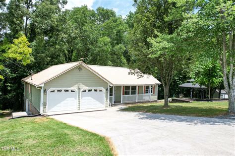 Home For Sale In Bulls Gap 105 Eastview Lane Bulls Gap TN 37711