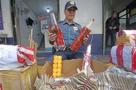 1st Case Of Hearing Loss Among New Firecracker Injuries Philstar