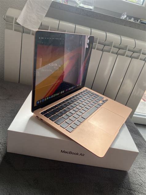 Prodam Macbook Air