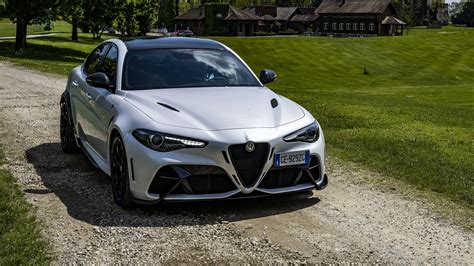 Alfa Romeo Giulia Gta K K Hd Cars Wallpapers Hd Wallpapers