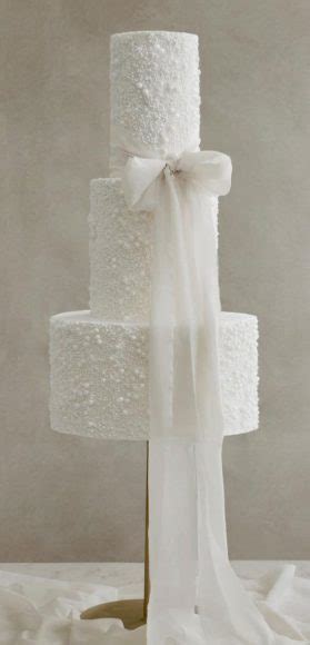 Artistic Masterpiece Wedding Cakes Pearl Bow Cake