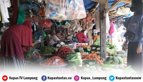 Kupas Tuntas Jelang Perayaan Nataru Harga Sembako Di Pasar Kalianda