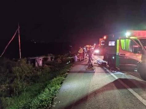 TOMBAMENTO DE ÔNIBUS DEIXA DUAS PESSOAS MORTAS NA BR 116 EM PELOTAS