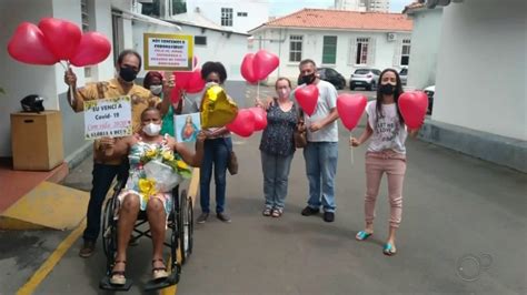 Casal celebra o Natal junto à família em Tatuí após vencer a Covid 19