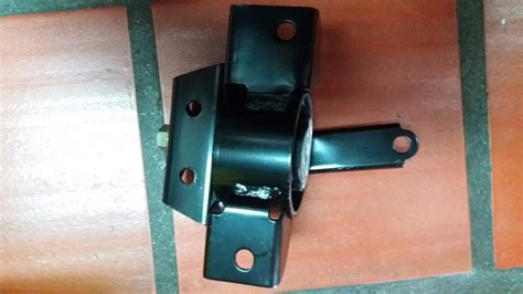 Base Motor Izquierda Chevrolet Spark Caja Gm Bs