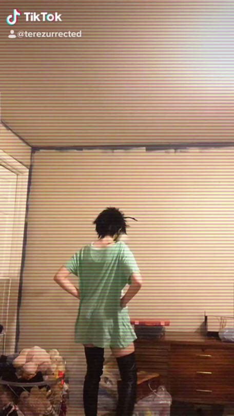 If Hot Topic Doesnt Absolutely Cake Themselves In Tumbex