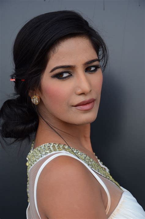 Poonam Pandey Poonam Pandey Photo Gallery Poonam Pandey Videos