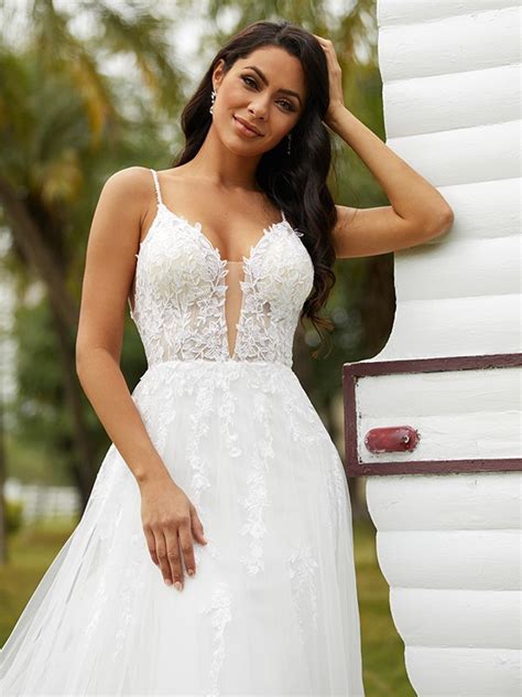 A Line Princess Tulle Applique V Neck Sleeveless Court Train Wedding