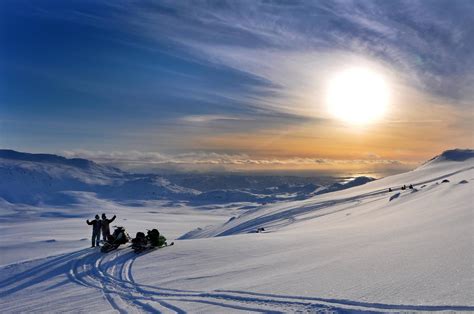 Here comes the sun - Greeting the sun in Greenland - [Visit Greenland!]