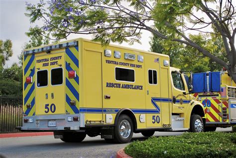 Ventura County Fire Rescue Ambulance 50 Code 4 Flickr