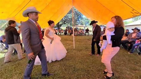 Baile En La Casa Del Padrino Boda Tradicional En San Juan Mixtepec