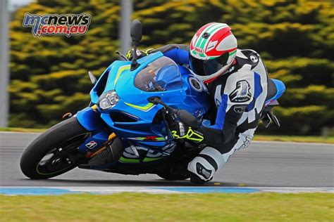 Suzuki GSX R1000R World Launch Review MCNews