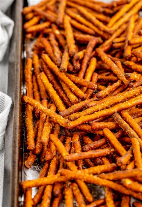 Homemade Honey Mustard Pretzels The Novice Chef