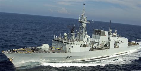 HMCS Ottawa FFH-341 Halifax class Frigate Canadian Navy