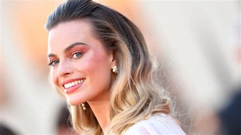 La Razón Por La Que Margot Robbie Quiso Interpretar A Barbie La Muñeca Más Famosa Mui