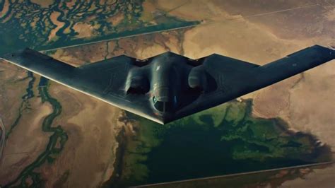 B 2 Stealth Bombers Us Air Forces Billion Dollar Flying Machines