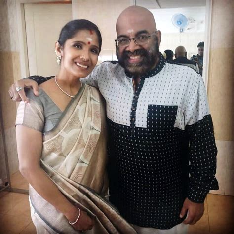 Singer Anuradha Sriram With Husband Photos Viral Tamil News