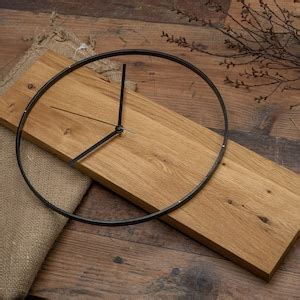 Moderne Wanduhr Aus Massivholz Eiche Minimalistische Holz Uhr Mit