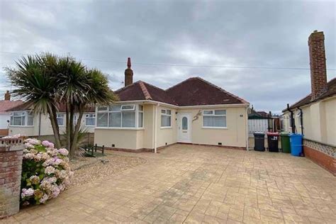 Thornton Cleveleys 2 Bed Bungalows For Sale Buy 2 Bed Houses In