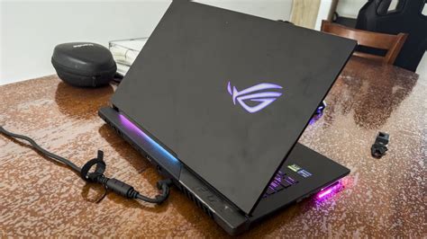 ASUS ROG Strix Scar 17 SE review: "Quite simply, a helluva gaming ...