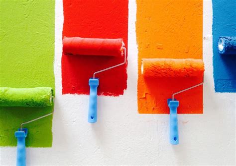 how long to paint after primer