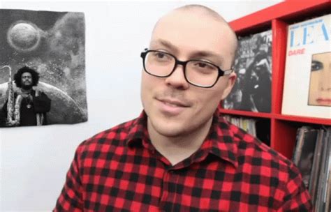 The Needle Drop Anthony Fantano GIF - TheNeedleDrop AnthonyFantano ...