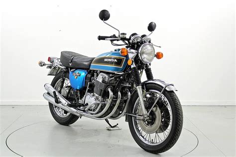 Honda CB 750 Four Naked Bike Moto Center Winterthur