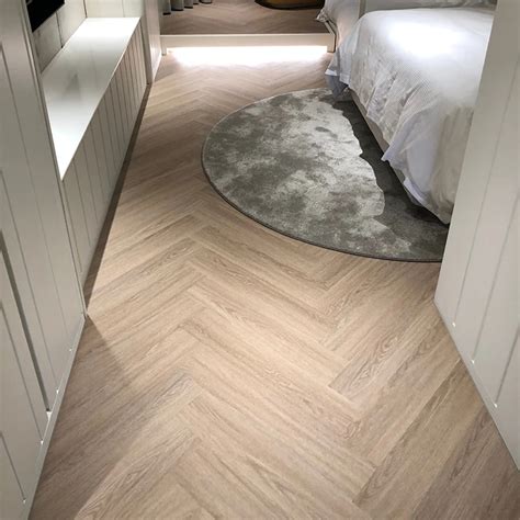 Herringbone Rigid Click Lock System Spc Vinyl Plank Floor Buy Spc