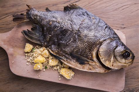 Pacu Assado Farofa De Banana Prazeres Da Mesa