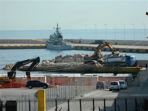 Piraeus port - Πειραιάς - Κεντρικό Λιμάνι - Shipfriends