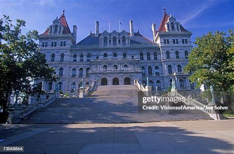 399 Albany Civic Center Stock Photos, High-Res Pictures, and Images - Getty Images