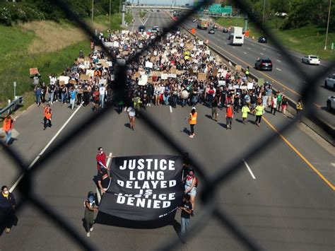 Truck Drives Into Protesters On I 35w In Minneapolis Southwest