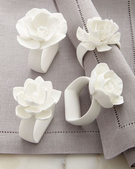 Porcelain Flower Napkin Rings Piece Set