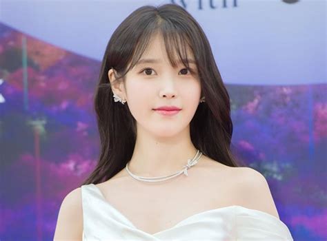 아이유 측 표절 혐의 고발에 입 열었다수사기관에 고소장 제출 법적 대응 진행 Top이슈 네이트 연예