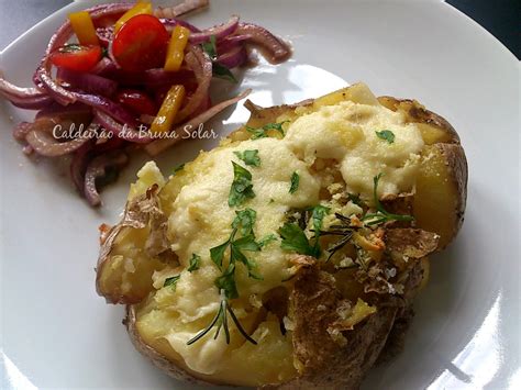 Receitas do Caldeirão Batatas ao murro gratinadas