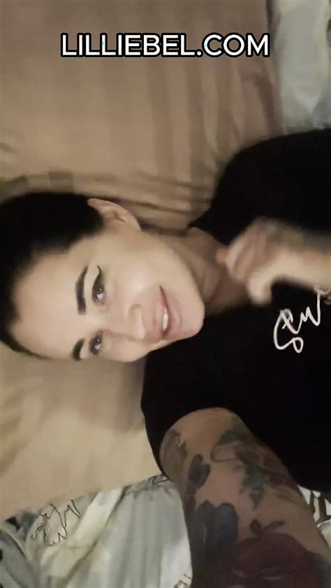 Horny Mom Can T Contain Her Urges Submissive Porn Feat Lillie Bel