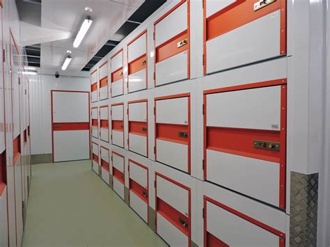 Self-storage lockers | Build your storage facility with CSC-Selfstorage